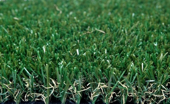 12000 Dtex Τεχνητό γκαζόν τοπίου 5/8 "μεγέθους υλικό PE Ανθεκτικότητα στις ακτίνες UV και χαμηλή συντήρηση