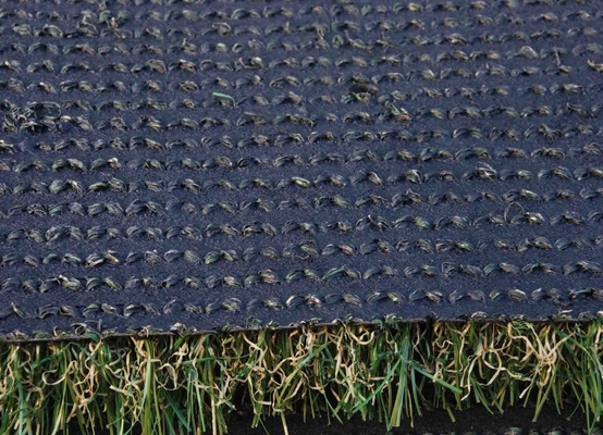 12000 Dtex Τεχνητό γκαζόν τοπίου 5/8 "μεγέθους υλικό PE Ανθεκτικότητα στις ακτίνες UV και χαμηλή συντήρηση