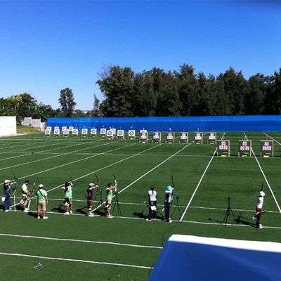20 mm ύψος στοίβας Προσαρμόσιμο ανθεκτικό στα UV τεχνητό γκαζόν για τένις και αθλητισμό