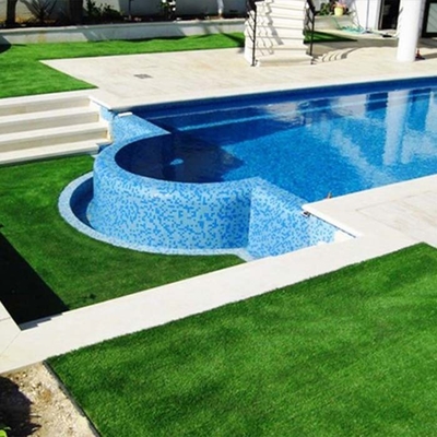 Χρησιμοποιήστε το 35mm Landscape Artificial Green Grass για να μεταμορφώσετε τις περιοχές αναψυχής και τις οικογενειακές αυλές σας
