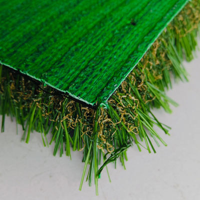 Τριτογενής 13100 Dtex Landscape Astroturf Προσαρμόσιμο χρώμα και μέγεθος για διακόσμηση αθλητικών χώρων και αυλών
