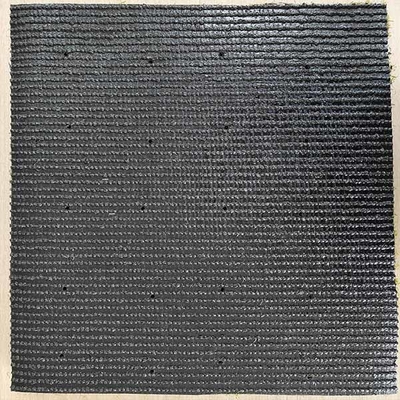 ΠΥ Συμπλέκτης 28mm 13800 Dtex Τοπίο Τεχνητό γρασίδι Διπλό PP Υποστήριξη μπαλκόνια Πυρώς Διακοσμητικά Πυρώς Αντίσταση στα υπεριώδη φώτα Μικρή συντήρηση