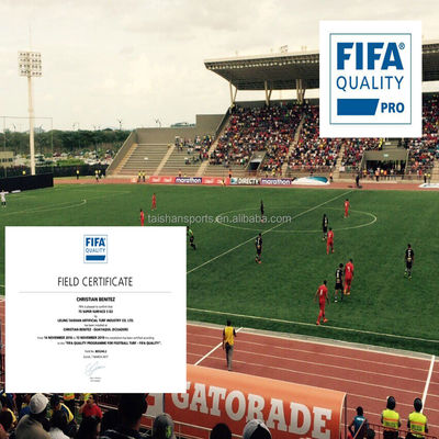 Πράσινο γκαζόν τεχνητού ποδοσφαίρου με μέγεθος 5/8 