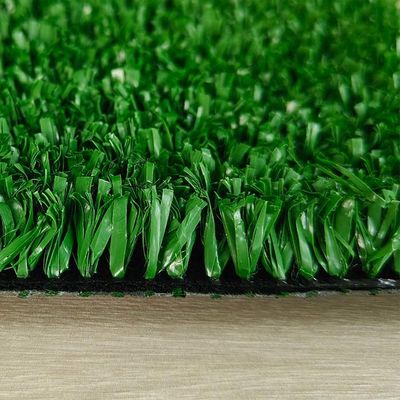 200 ράμματα/Μ Τεχνικός τεχνητός γκαζόν 20 mm Αντι- τριβή Αθλητικός τεχνητός γκαζόν σε υλικό πολυαιθυλένιο
